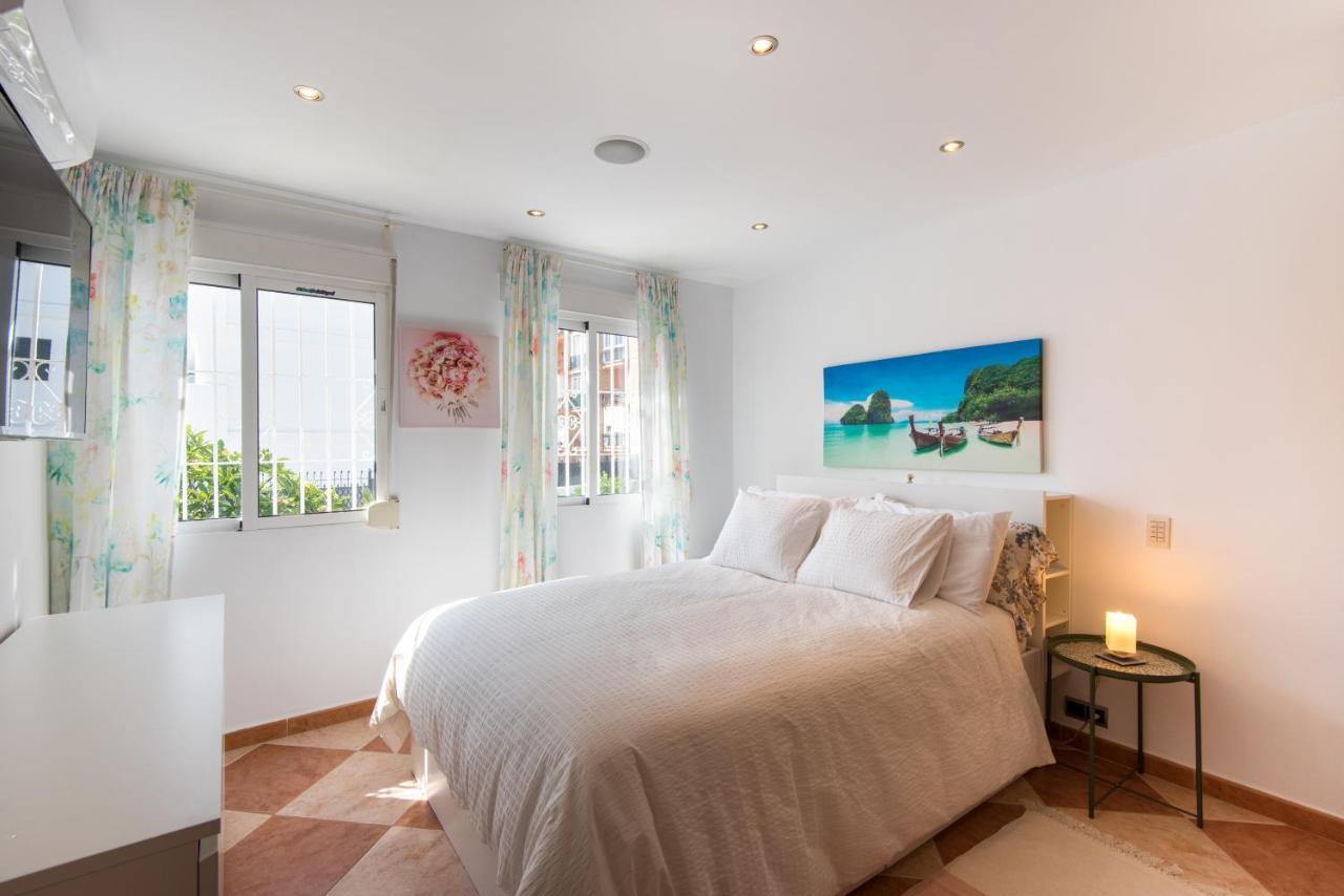 Villa Palm Beach Marina Benalmadena 3 Min Walking From The Sea Εξωτερικό φωτογραφία