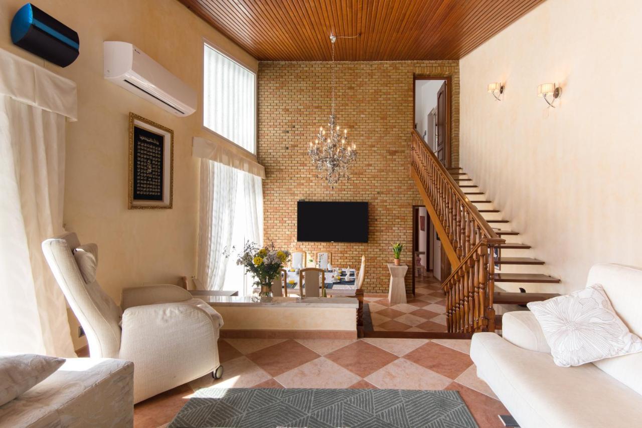 Villa Palm Beach Marina Benalmadena 3 Min Walking From The Sea Εξωτερικό φωτογραφία