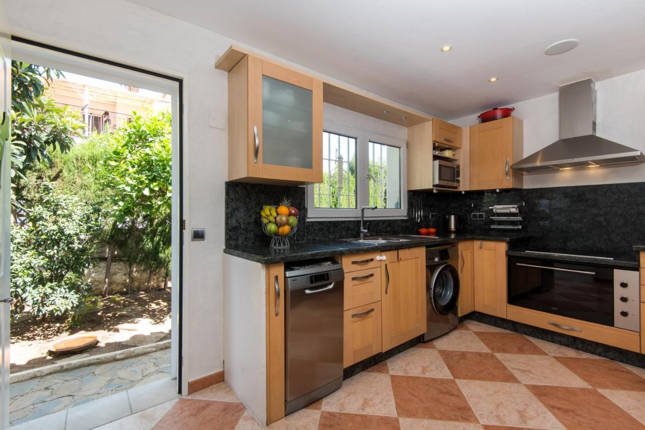 Villa Palm Beach Marina Benalmadena 3 Min Walking From The Sea Εξωτερικό φωτογραφία